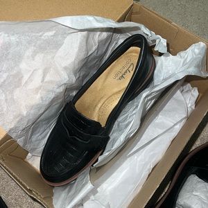 Clarks collection shoes